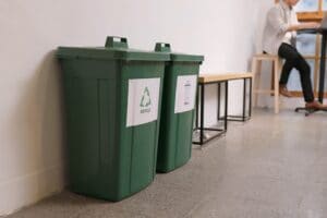 pojemniki do recyklingu